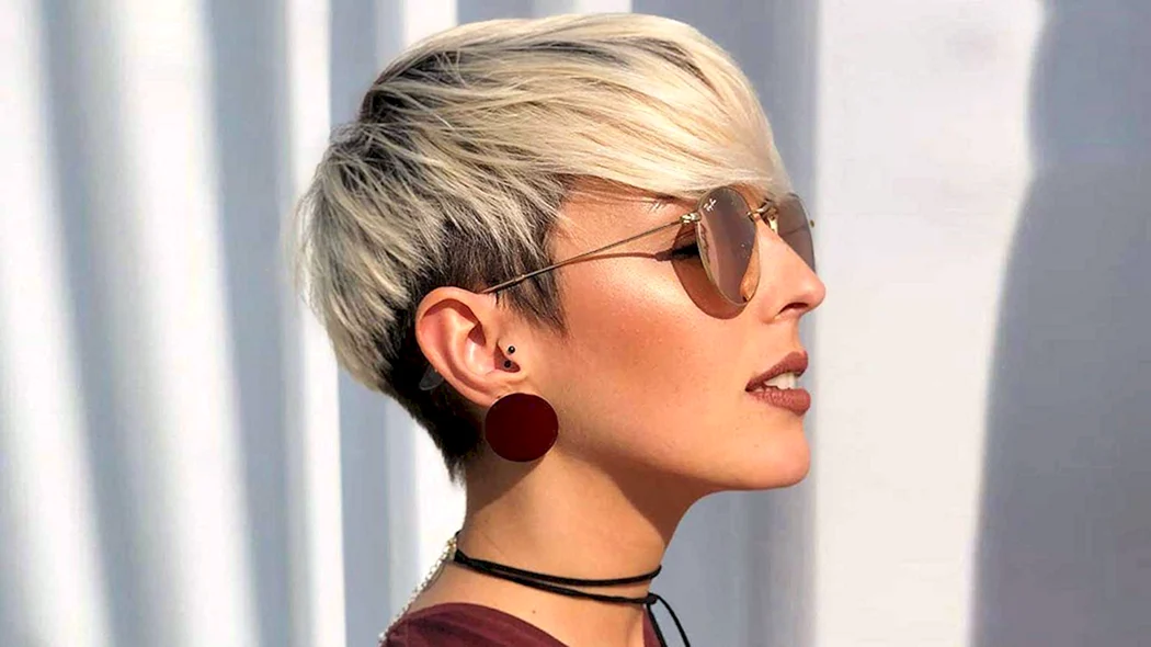 Стрижка Пикси