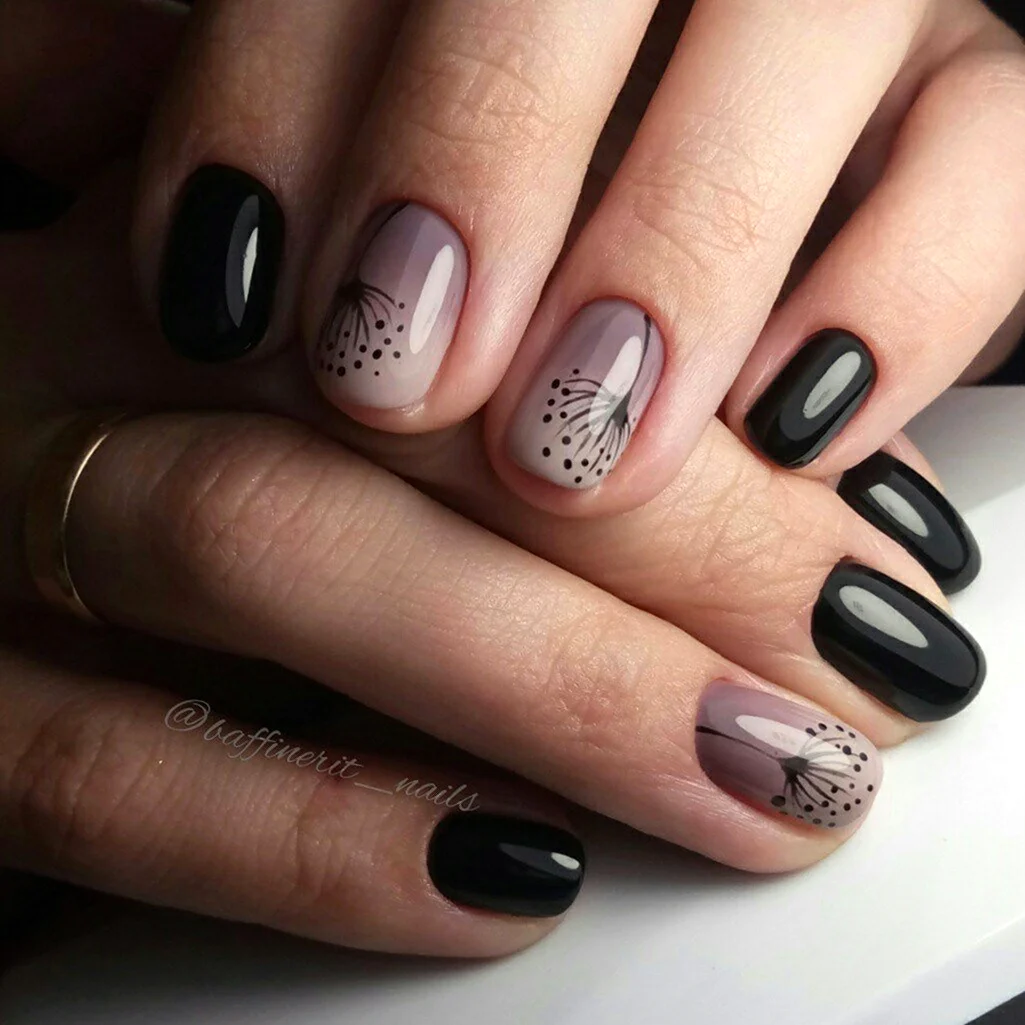 Черно бежевый маникюр на короткие ногти