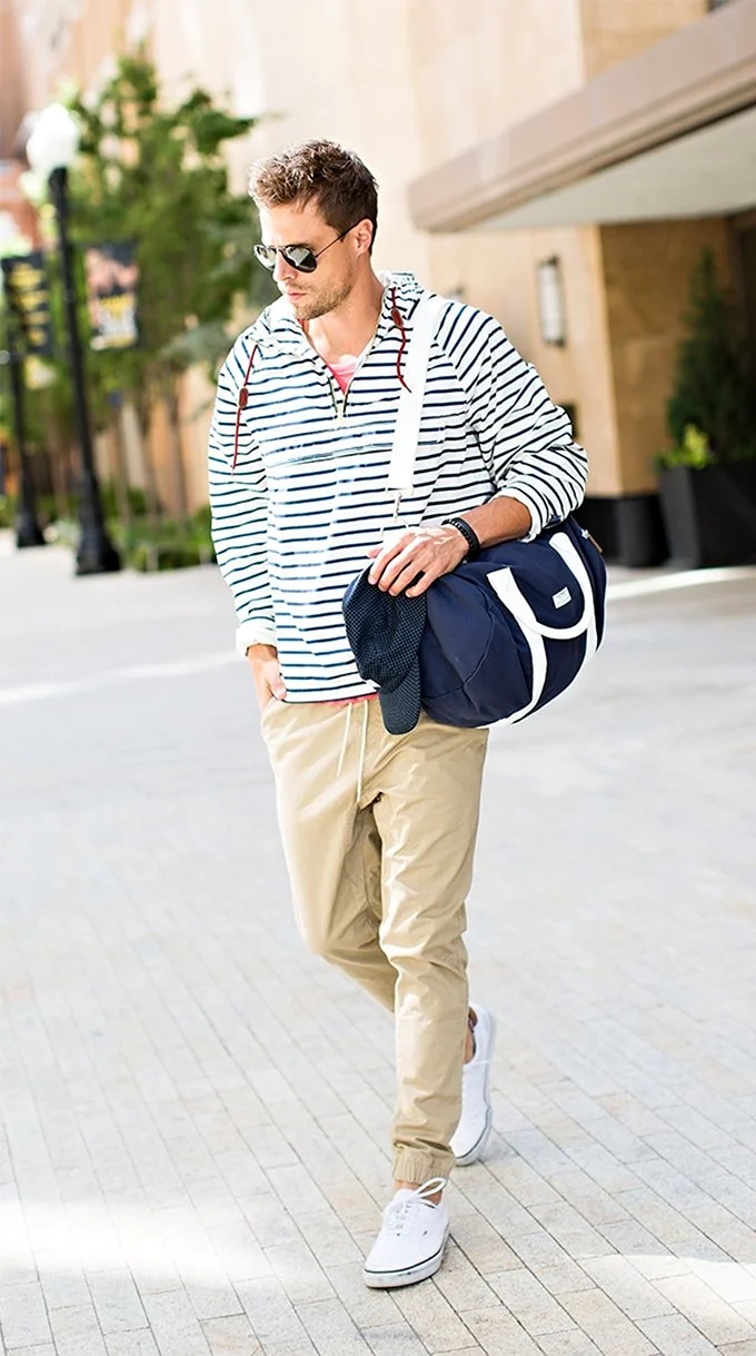 Стиль спорт Кэжуал