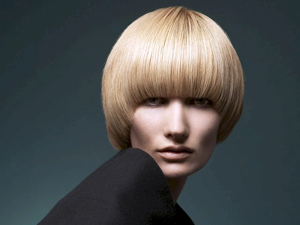 Стрижка Мирей Матье сессон