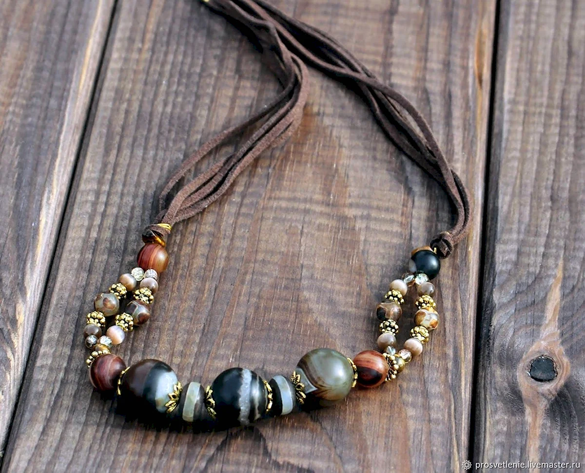 Модные украшения из натуральных камней