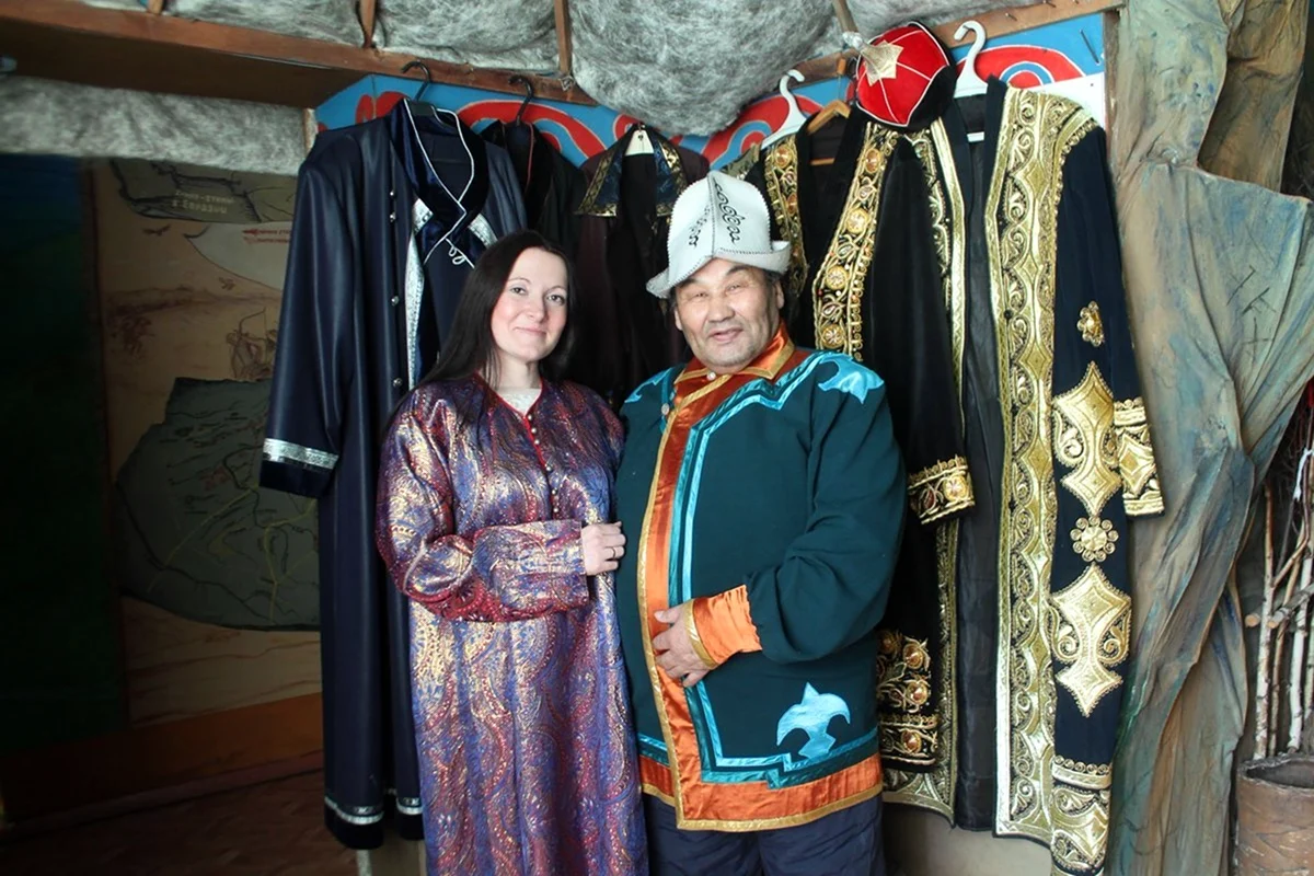 Одежда шорцев и телеутов