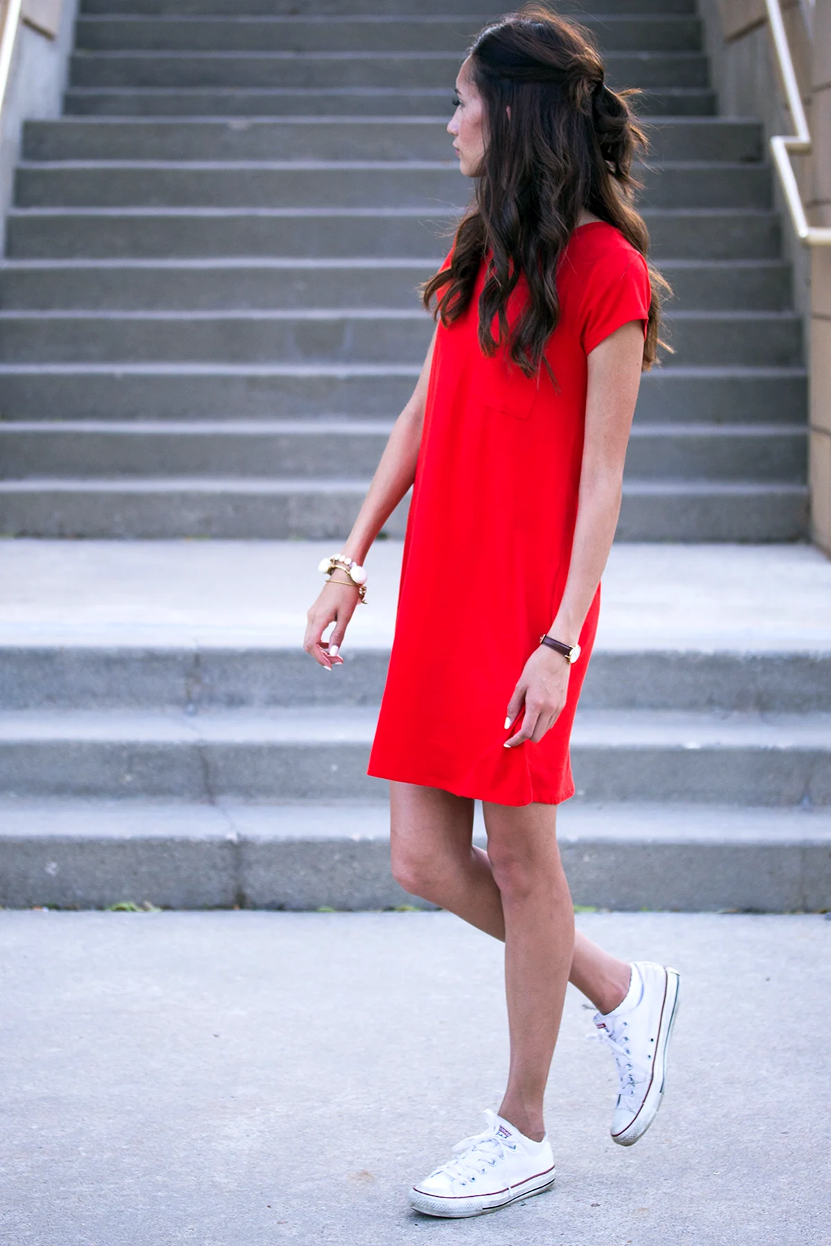 Луки с кедами конверс