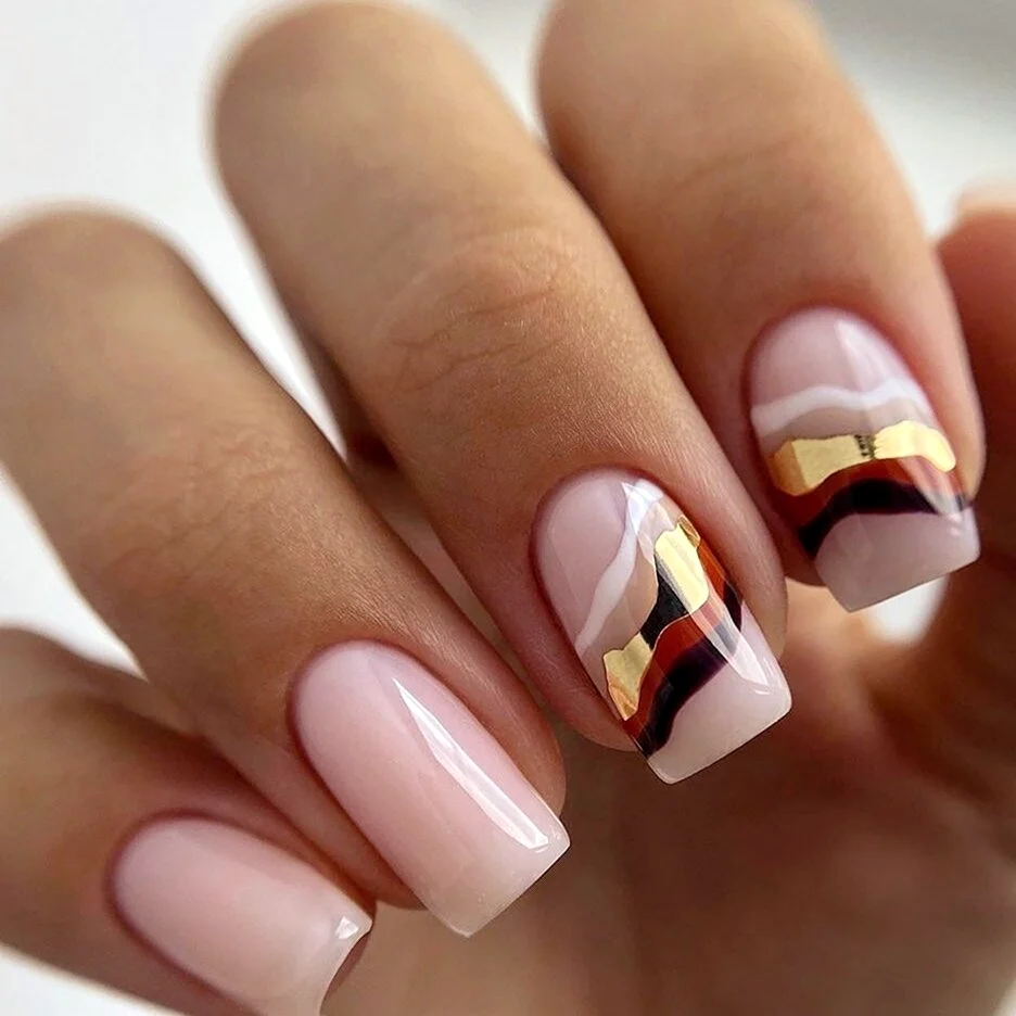 Очень стильный маникюр