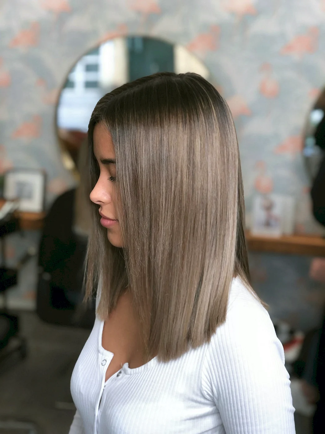 Удлиненное каре мелирование и тонирование