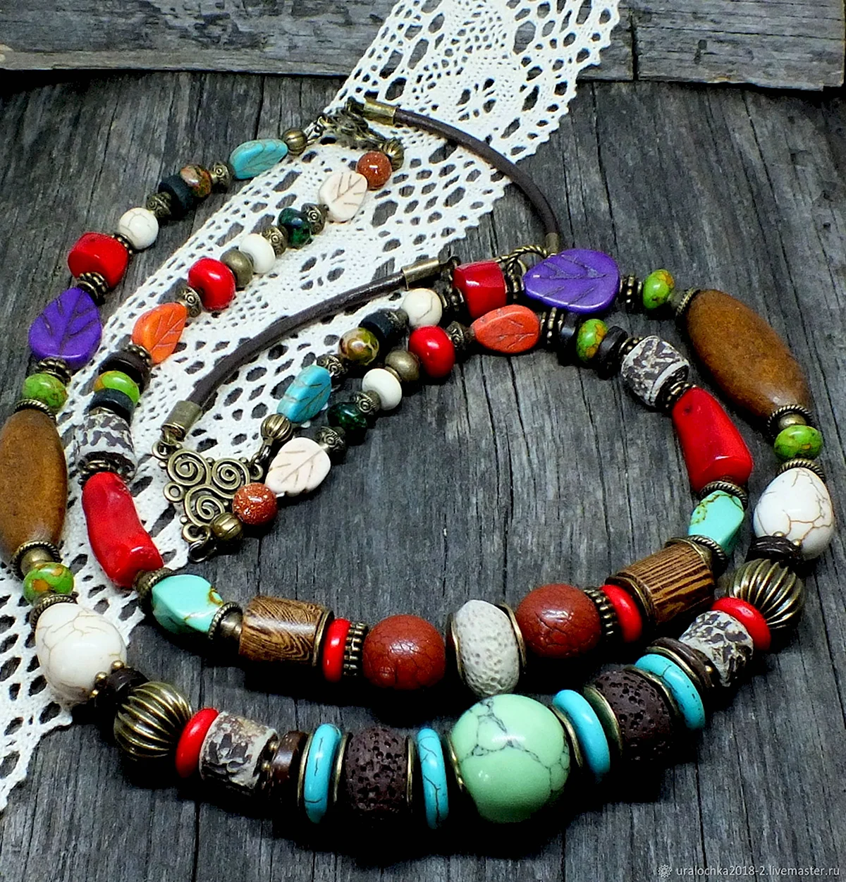 Бусы коралл бохо