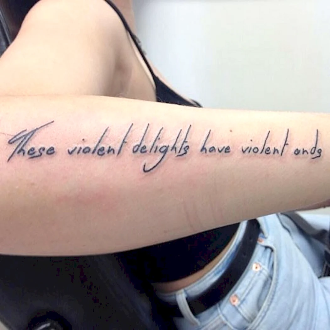 Татуировка i write my own story