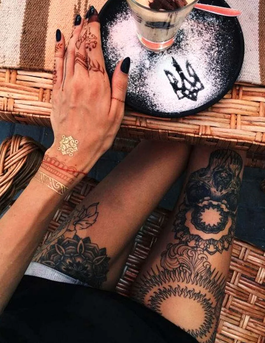 Sasha Masiuk ноги