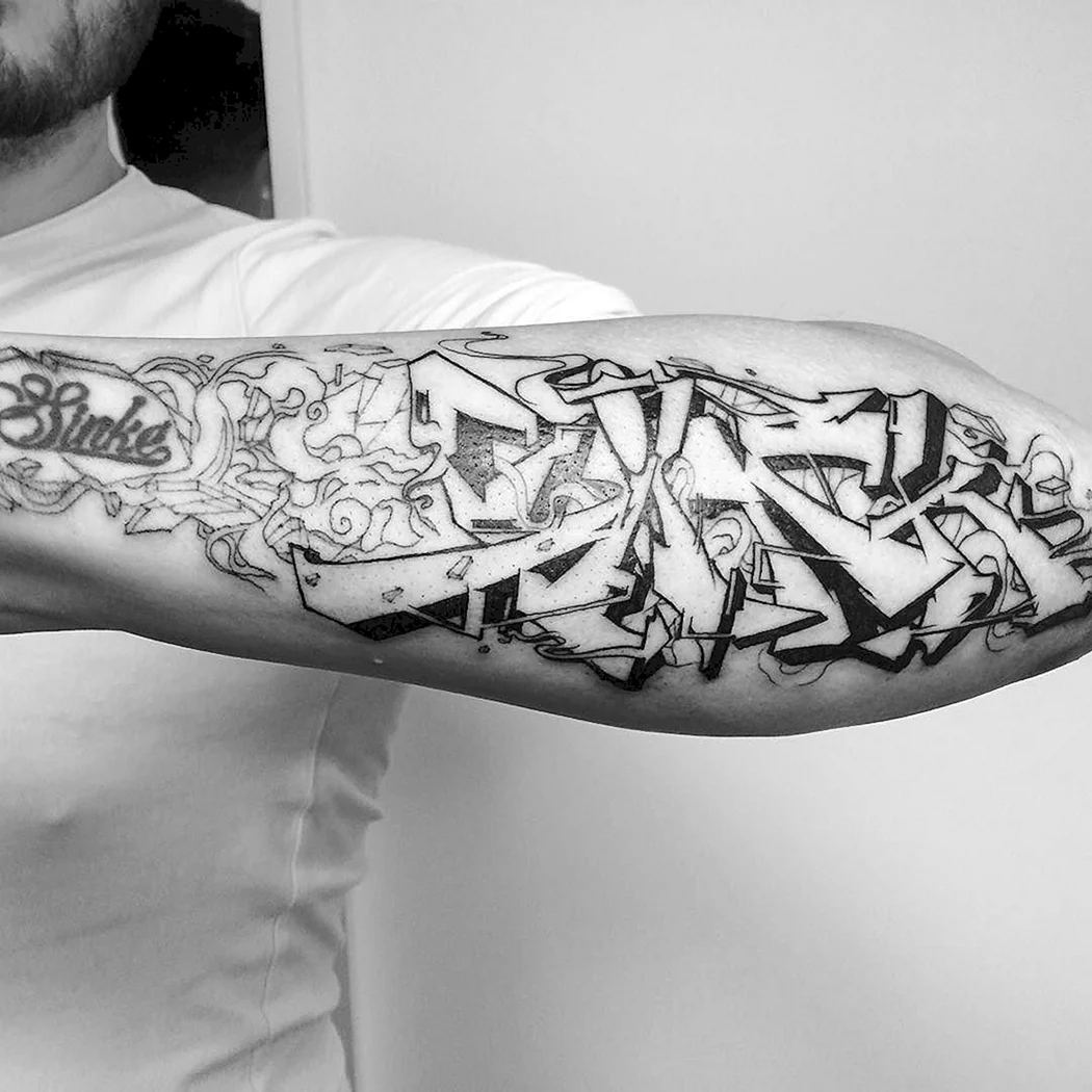 Тату граффити