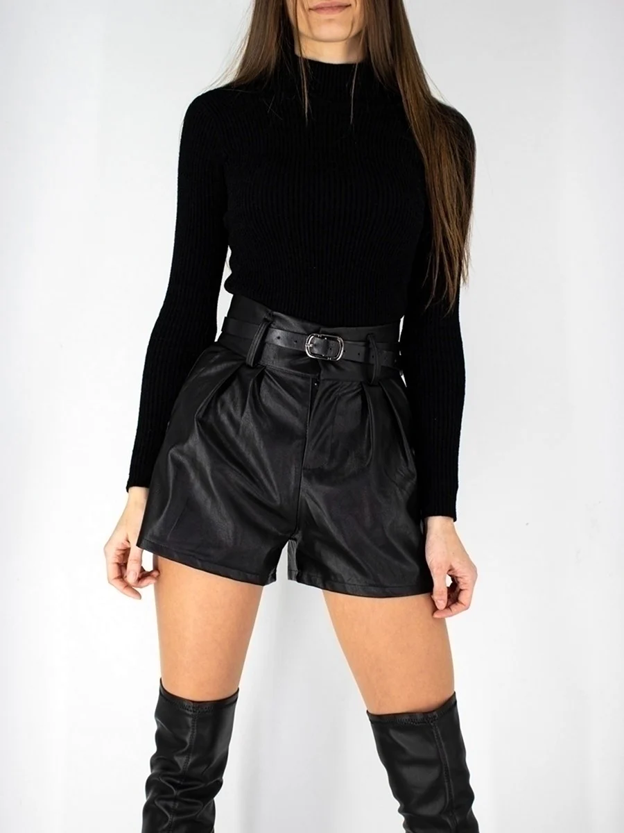 Шорты кожаные