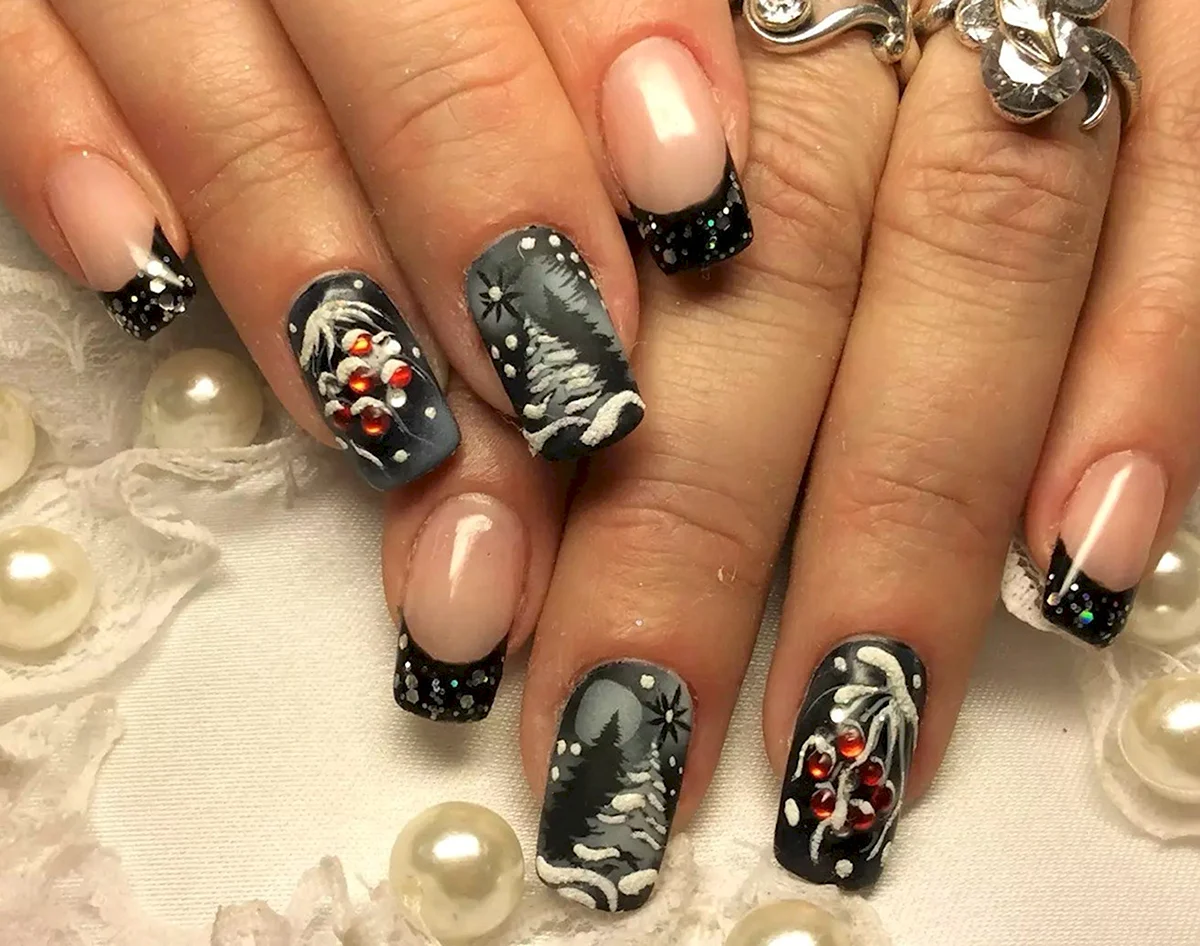 Новогодний маникюр на квадратные ногти