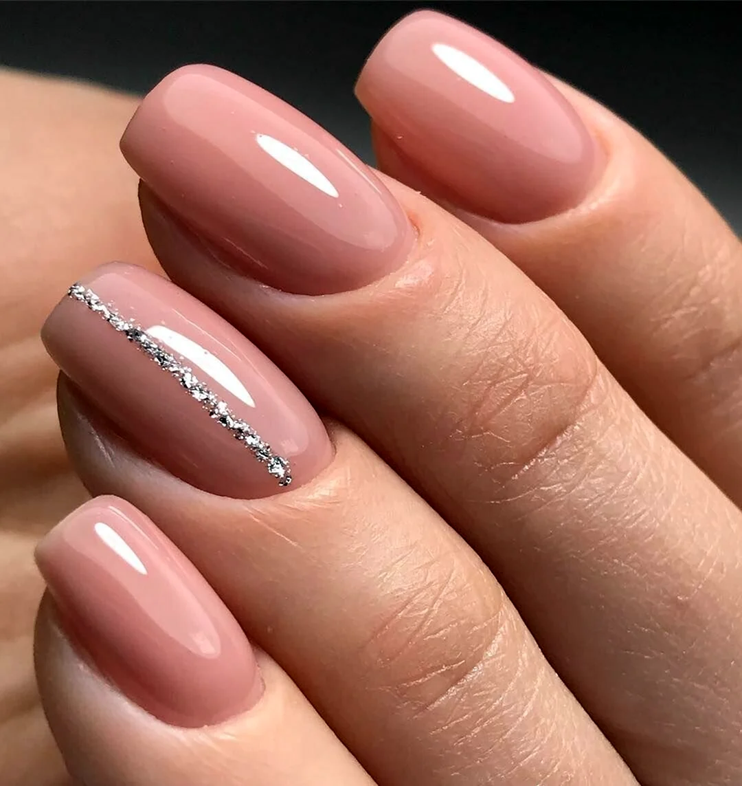 Маникюр гель лак 2022 нюдовый