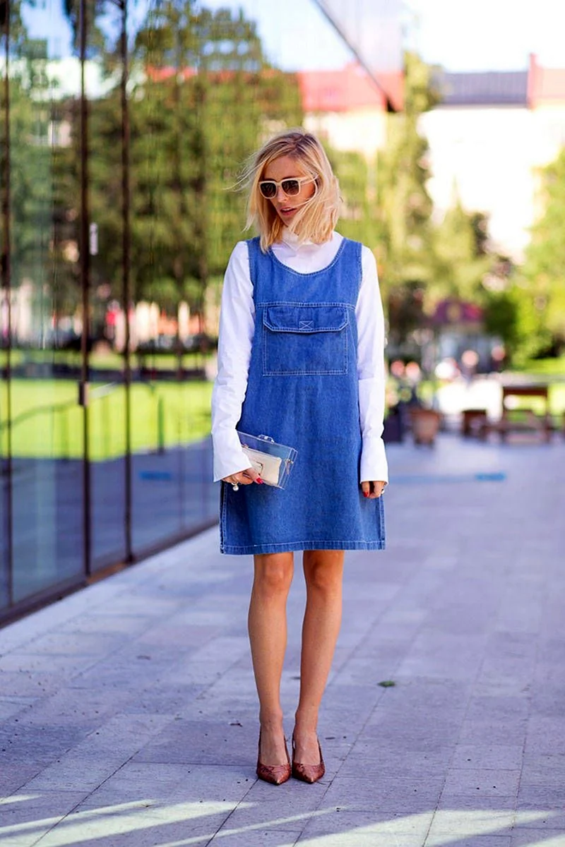 Джинсовый сарафан с водолазкой