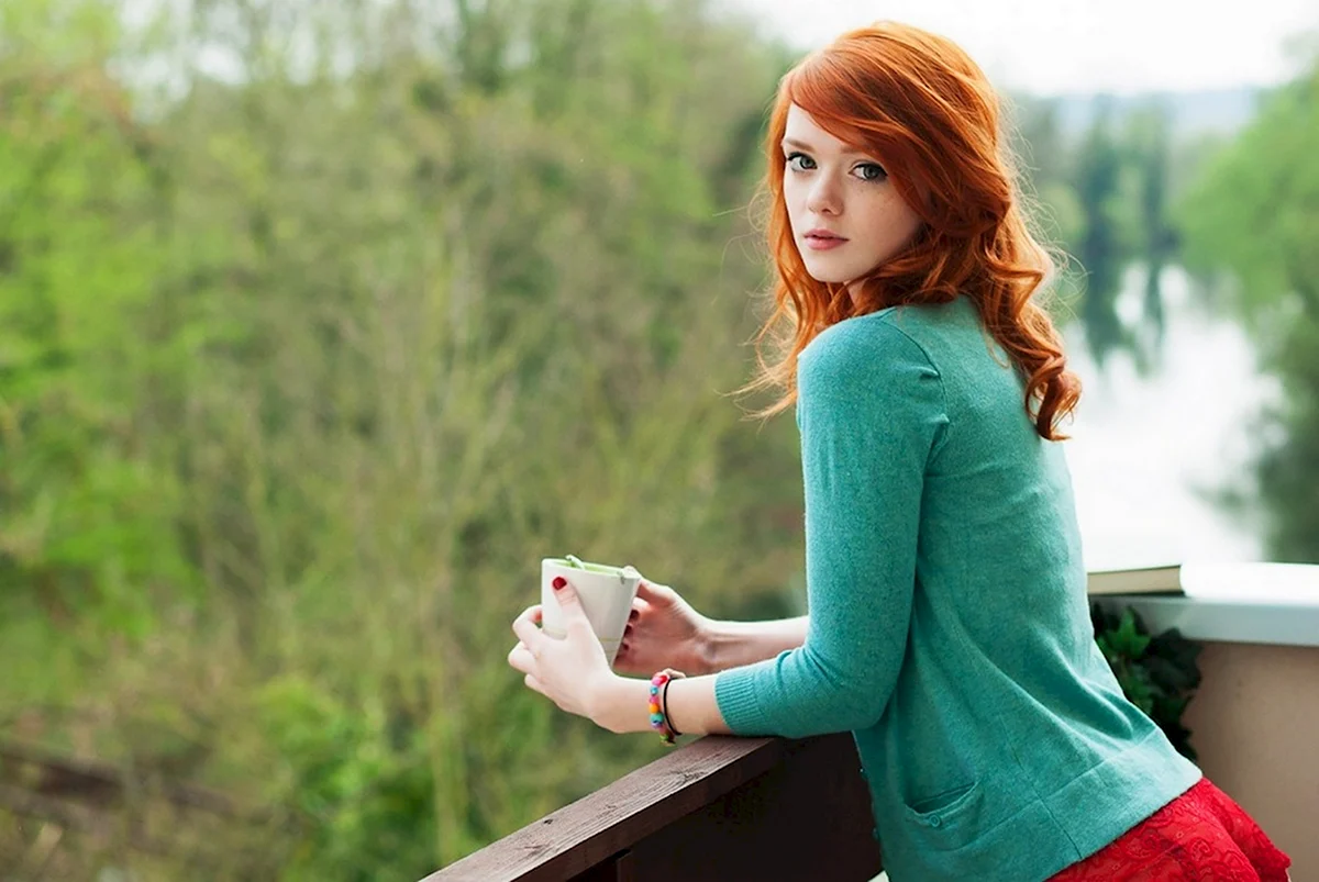 Джулия Кеннеди