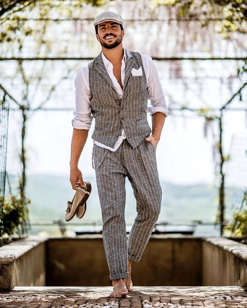 Стильный костюм