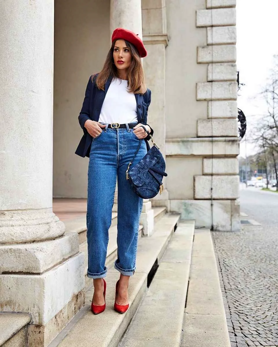 Стильные образы с джинсами бананами