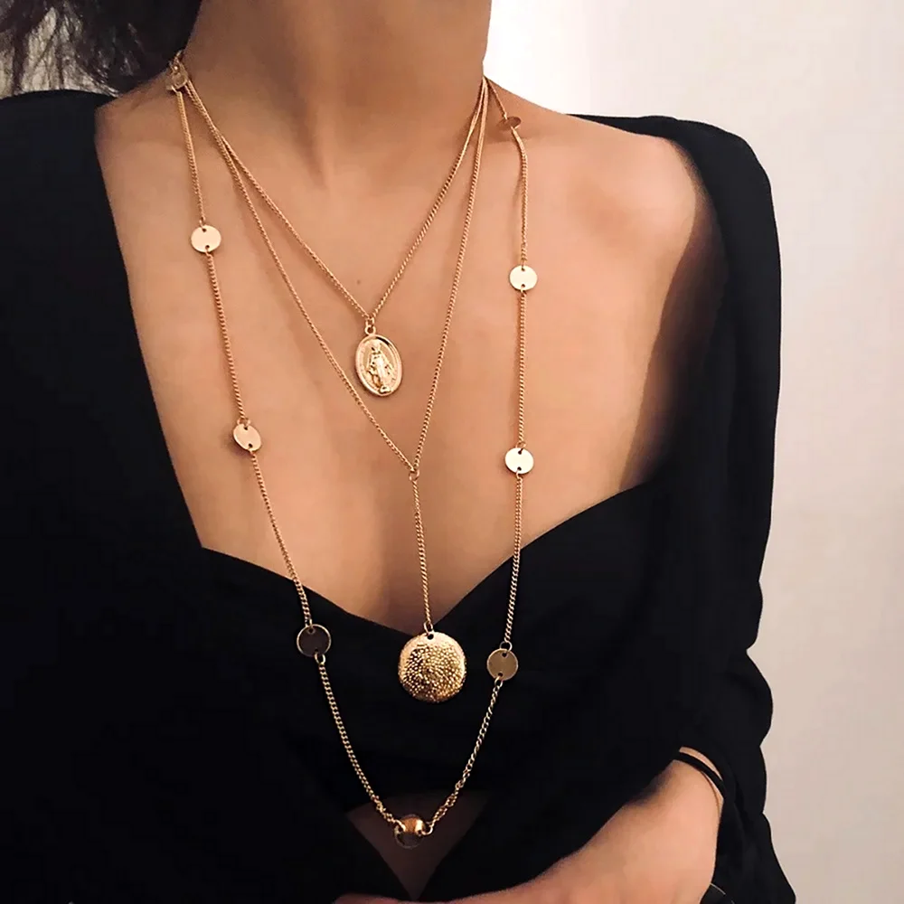 Стильные украшения на шею