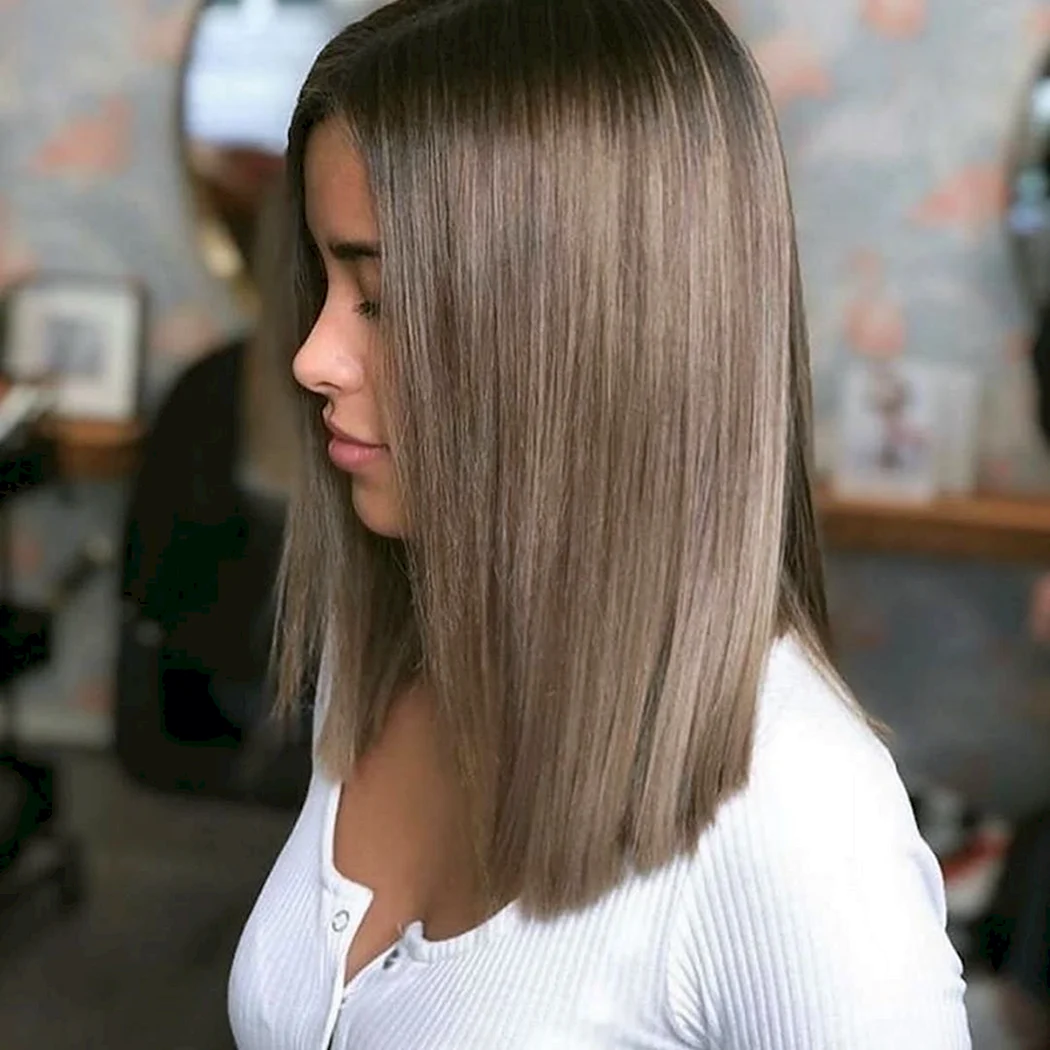 Удлиненное каре мелирование и тонирование