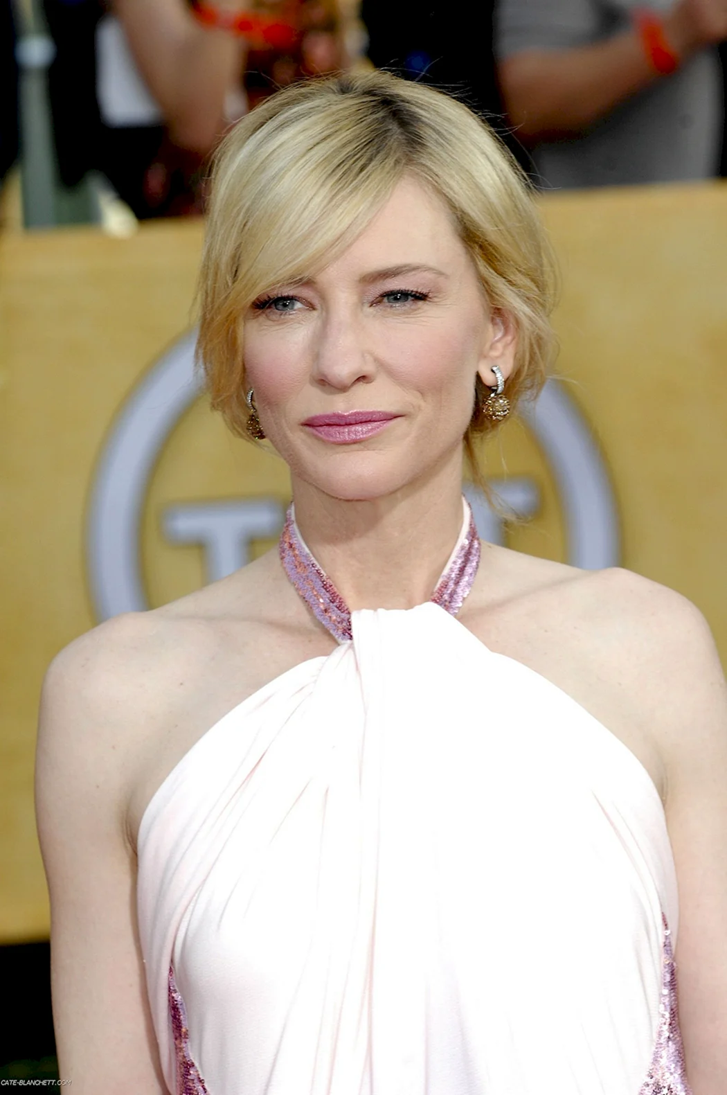 Кейт Бланшетт с челкой