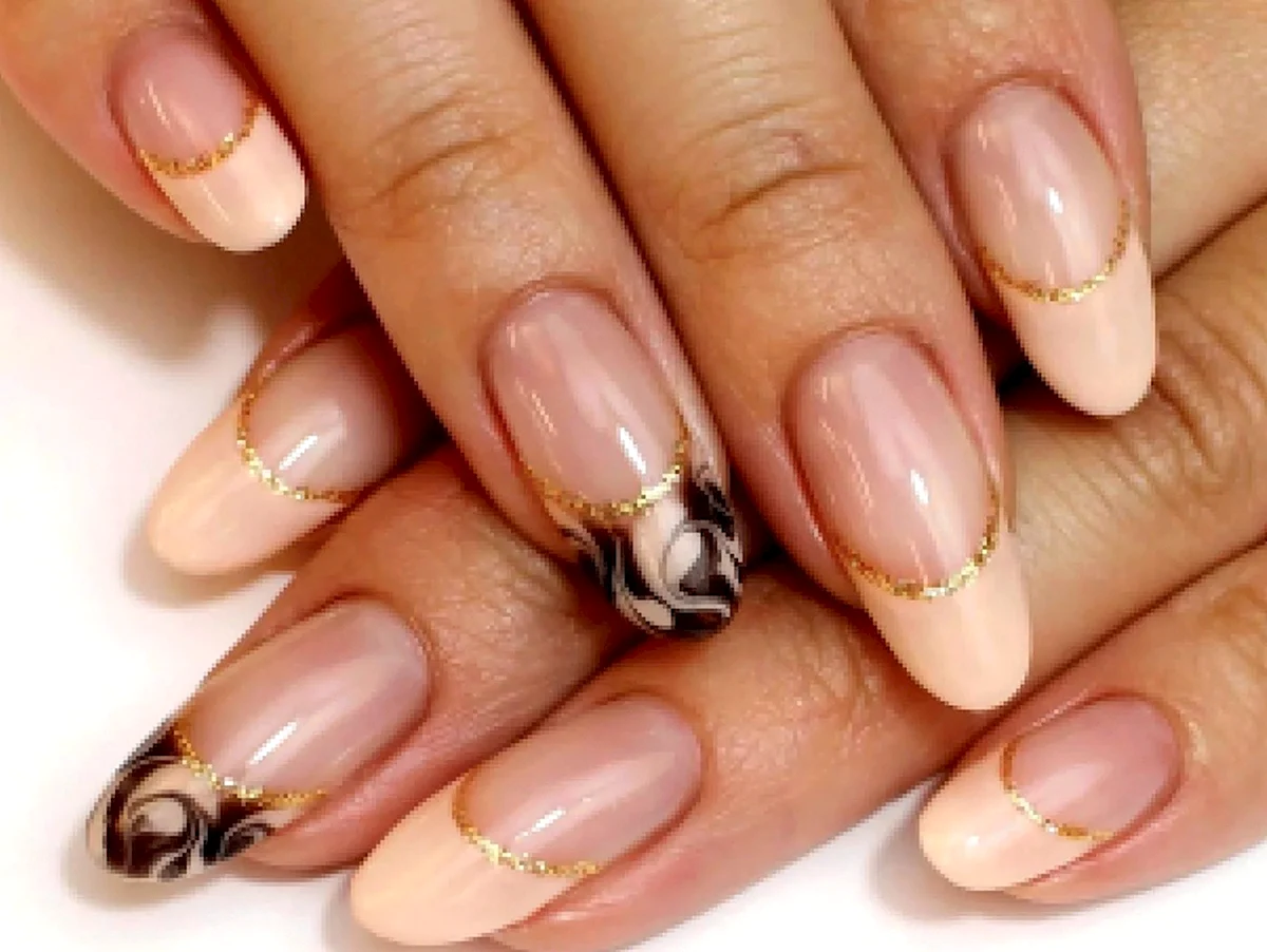 Френч маникюр