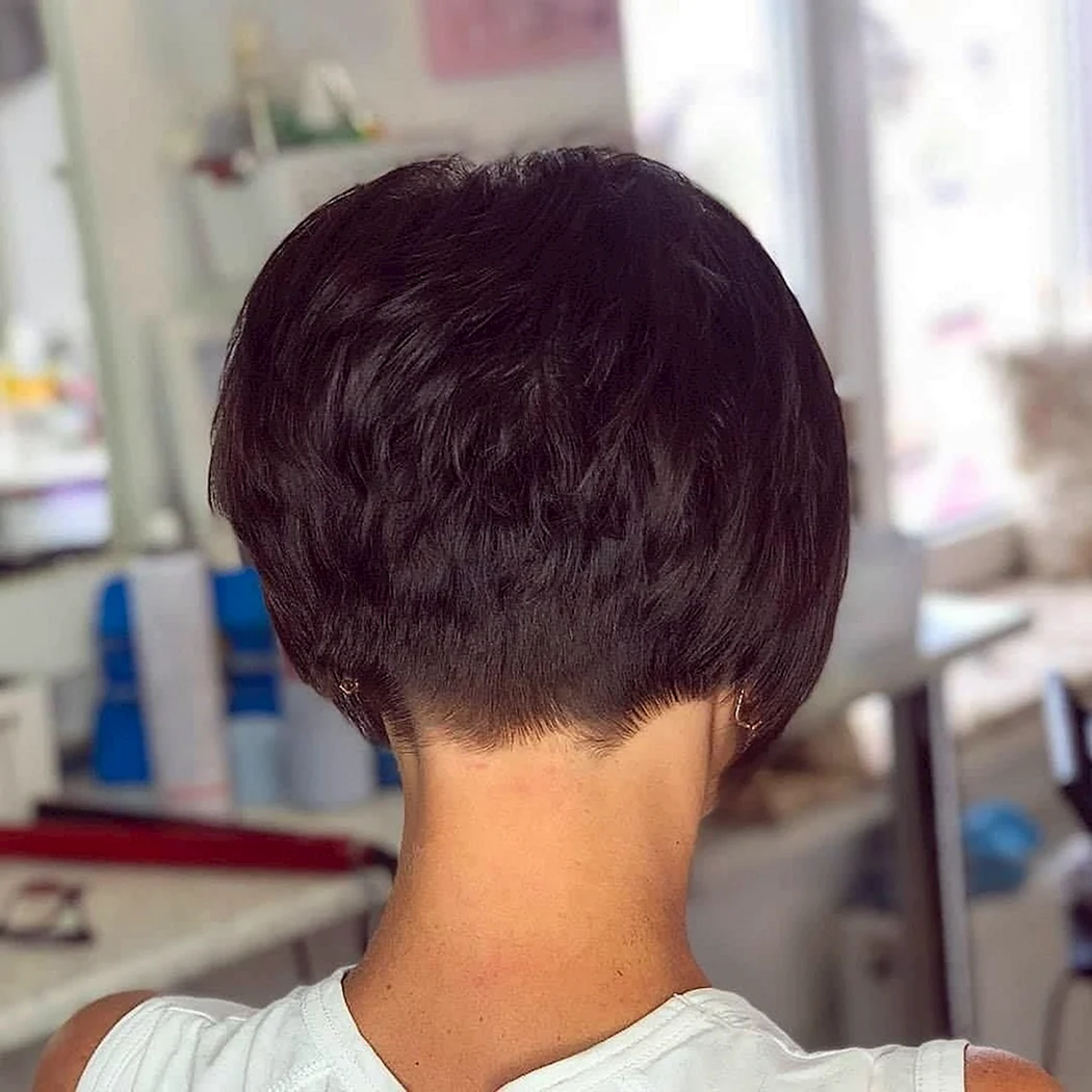 Боб Вэл стрижка