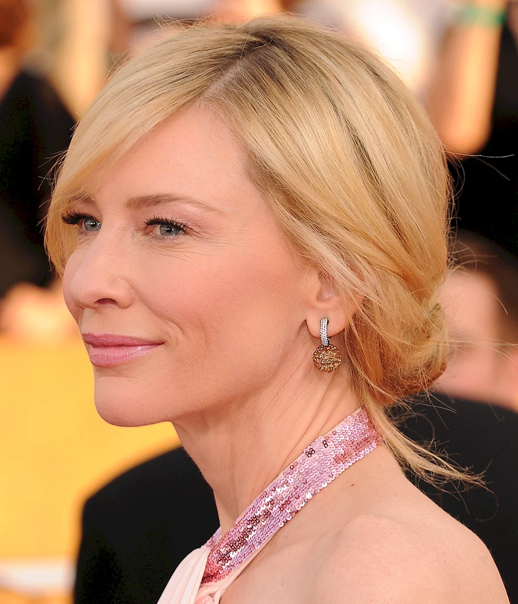 Кейт Бланшетт с челкой