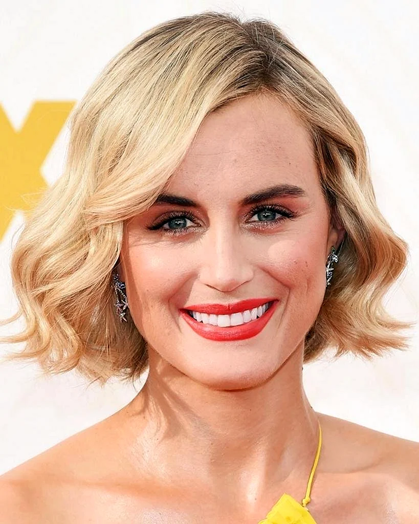 Тейлор шиллинг волосы