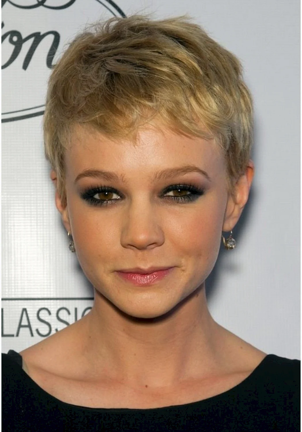 Стрижка Пикси актриса Эшли Скотт