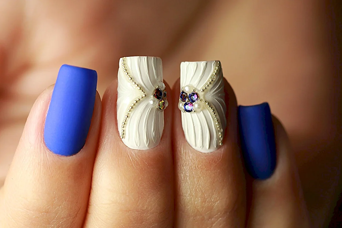 Маникюр Ракушка