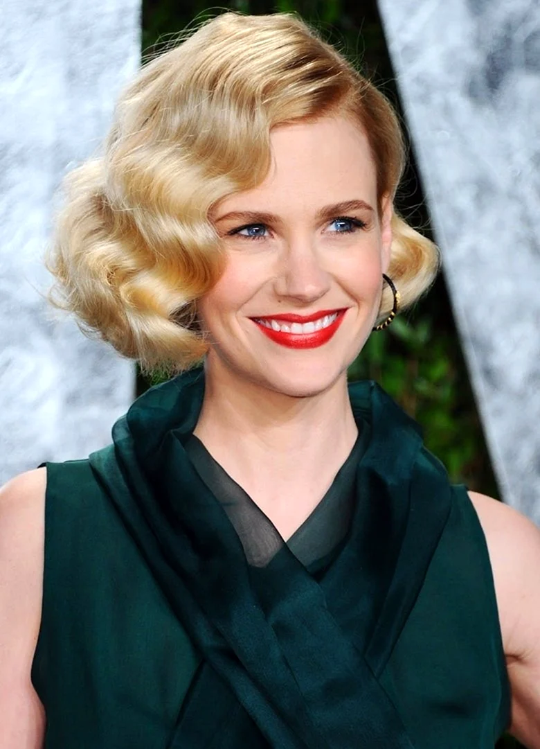 Голливудская волна на короткие волосы