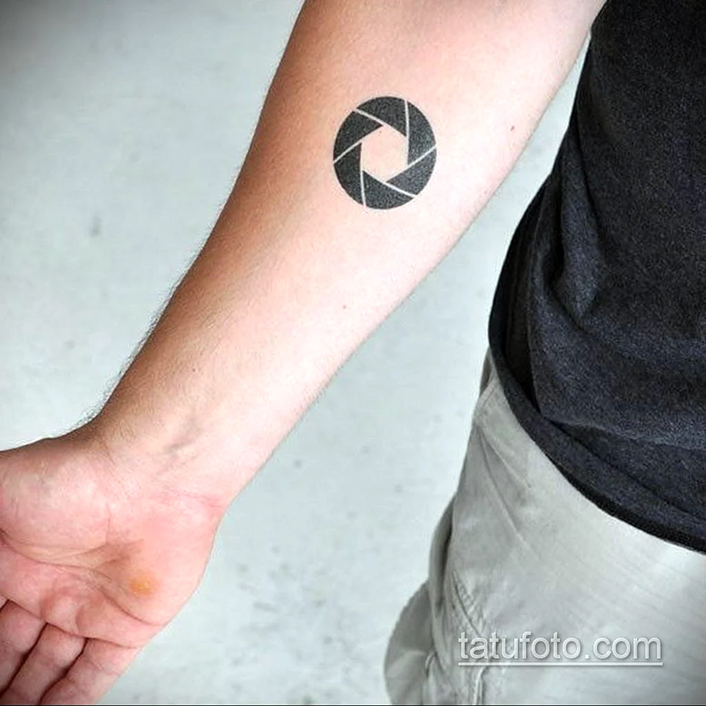 Маленькие Татуировки для парней