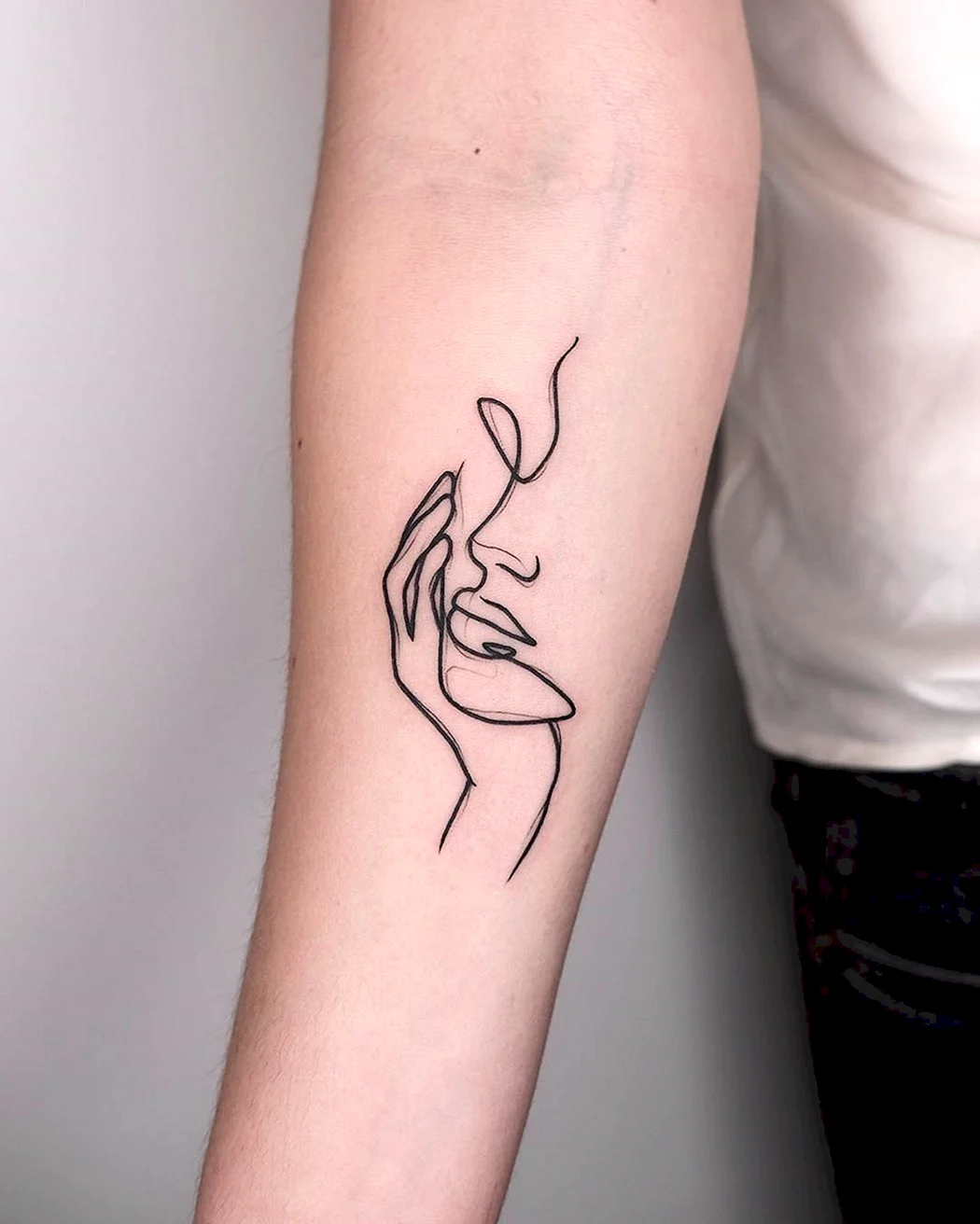 Простые тату для девушек