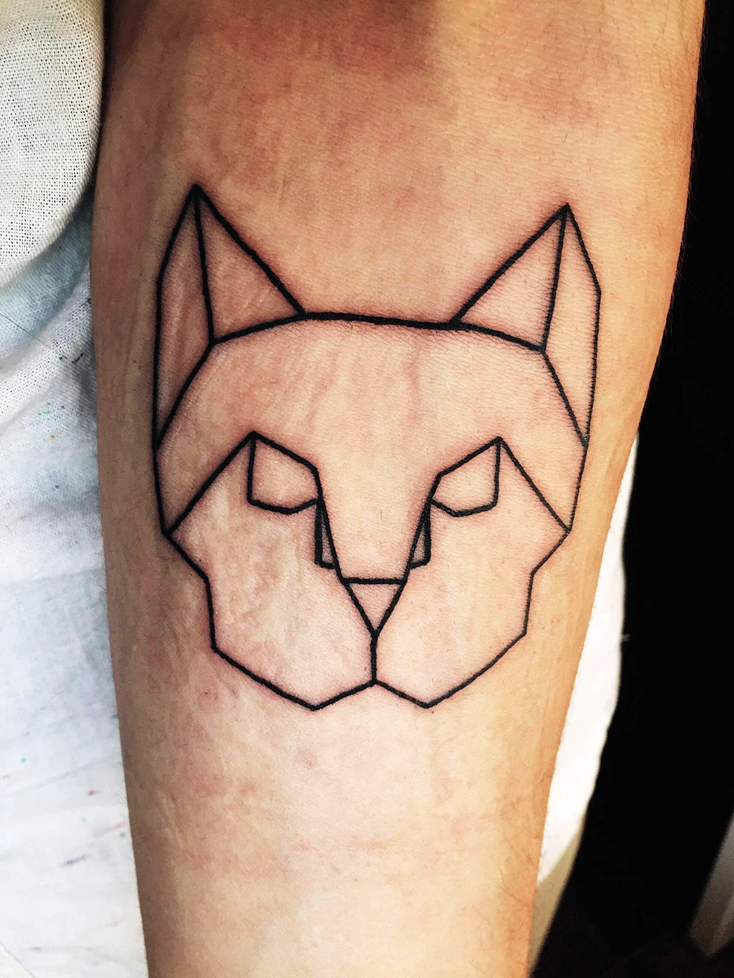 Легкое тату