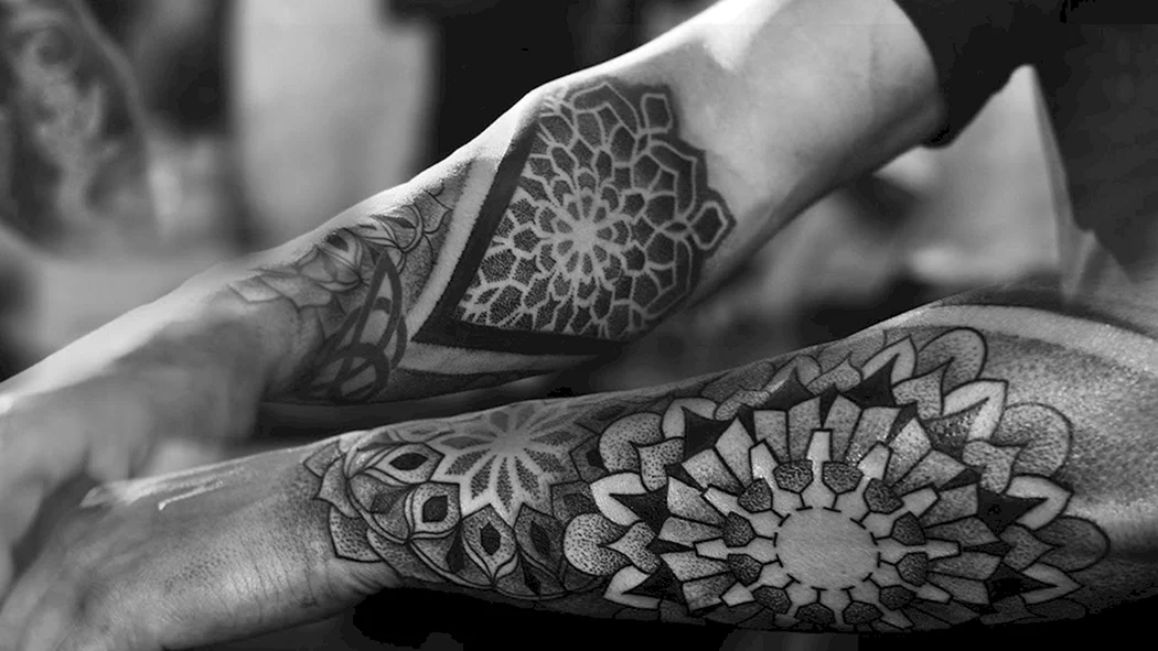 Дотворк на предплечье