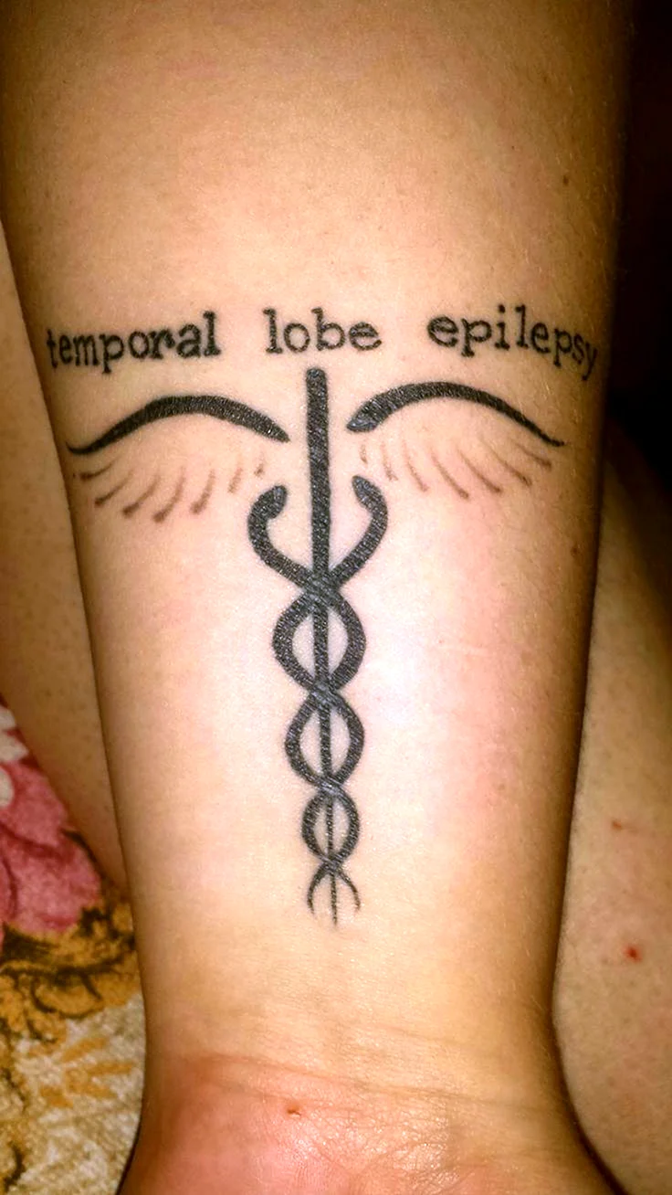 Татуировки связанные с медициной