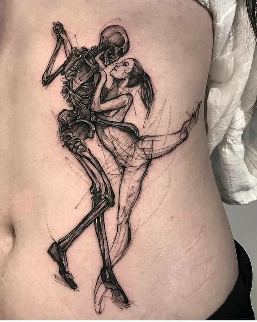 Тату скелет и девушка