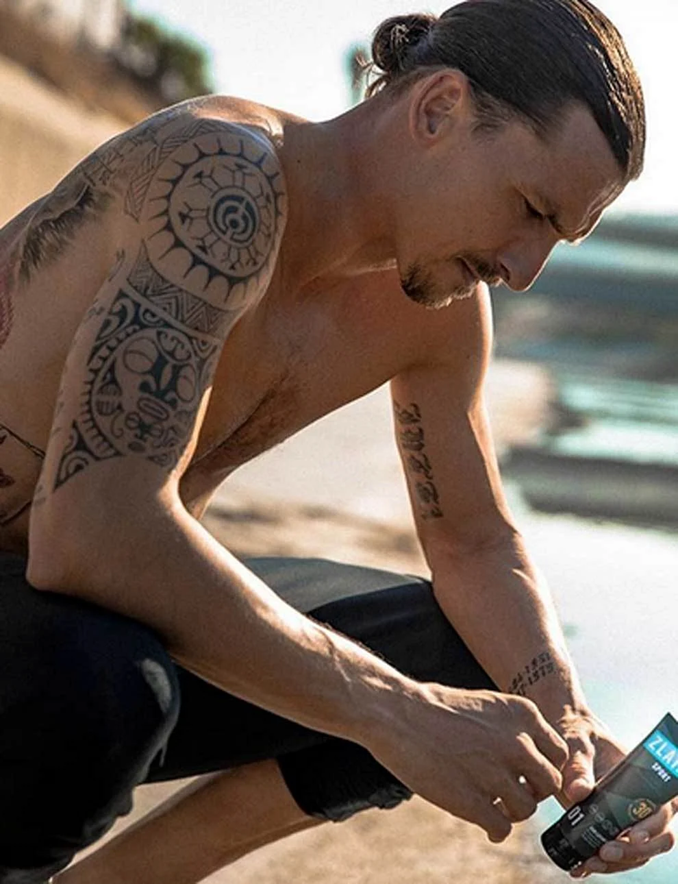 Златан Ибрагимович на пляже