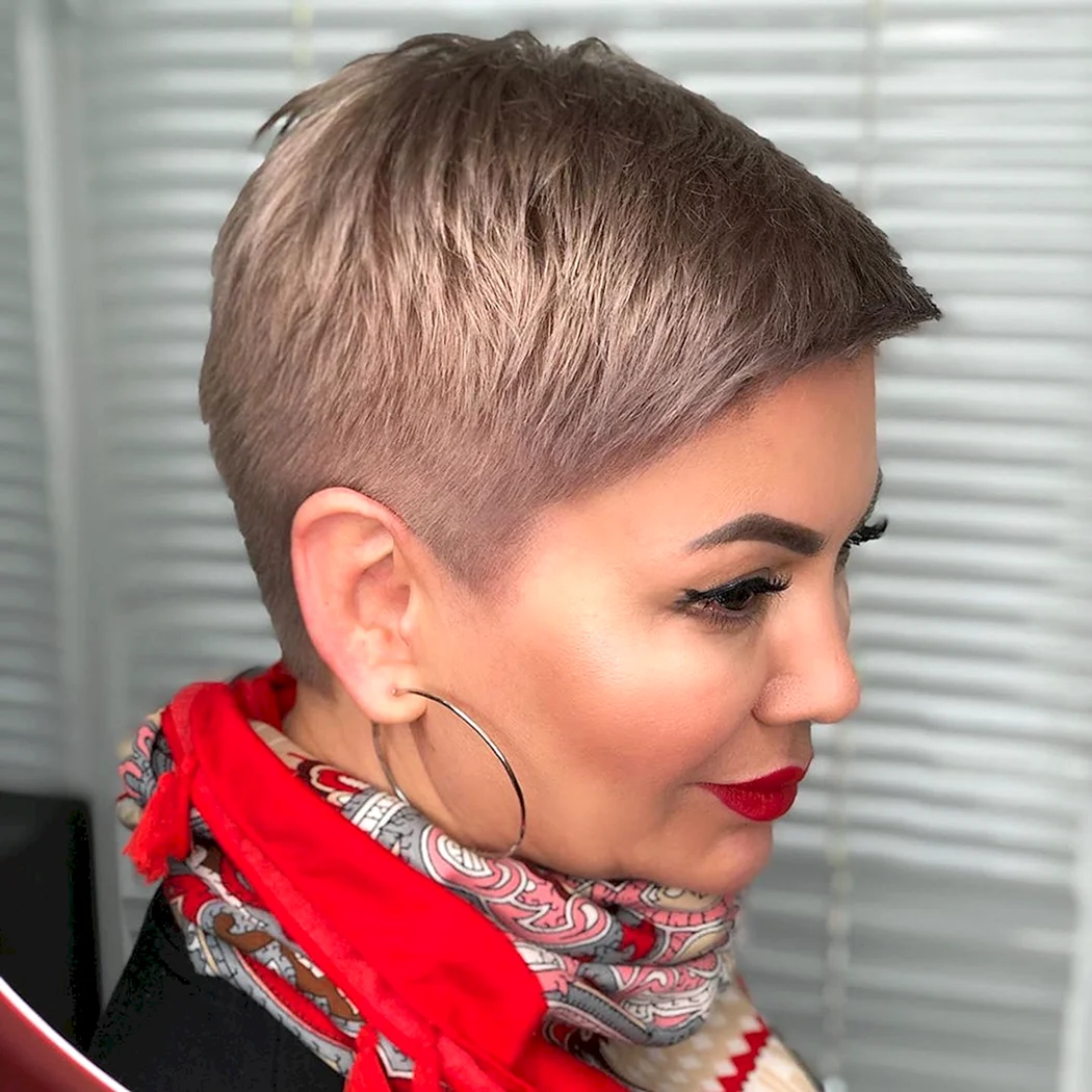 Пикси андеркат 50