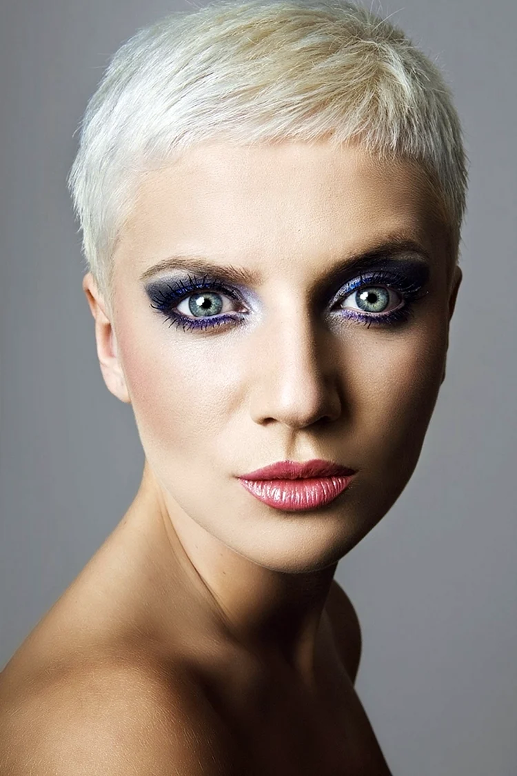 Ультракороткая стрижка Пикси