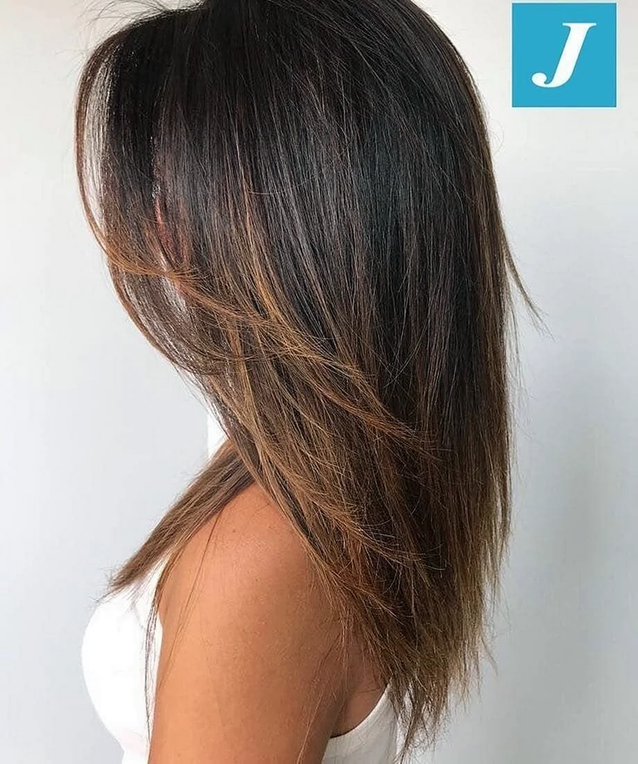 Каскад на длинные прямые волосы