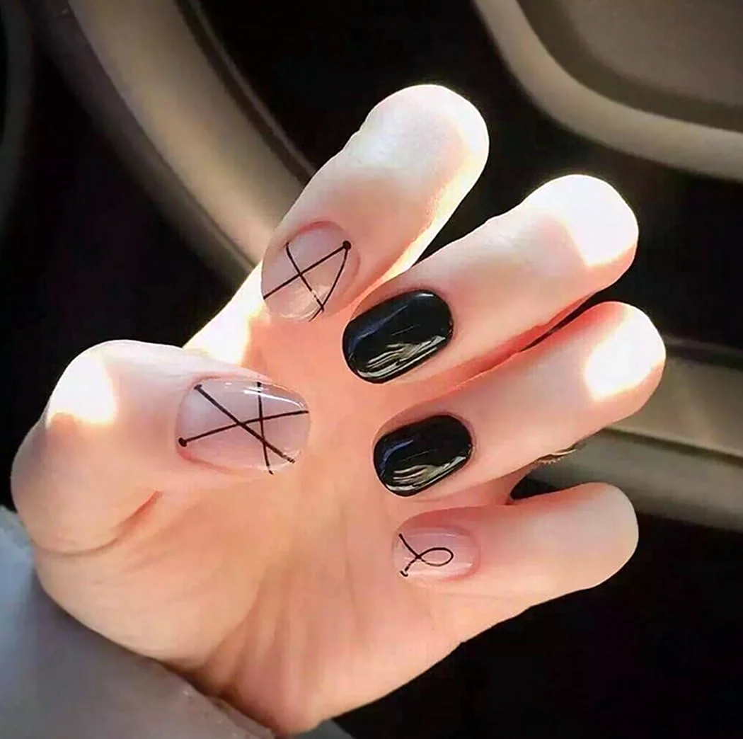 Ногти Минимализм