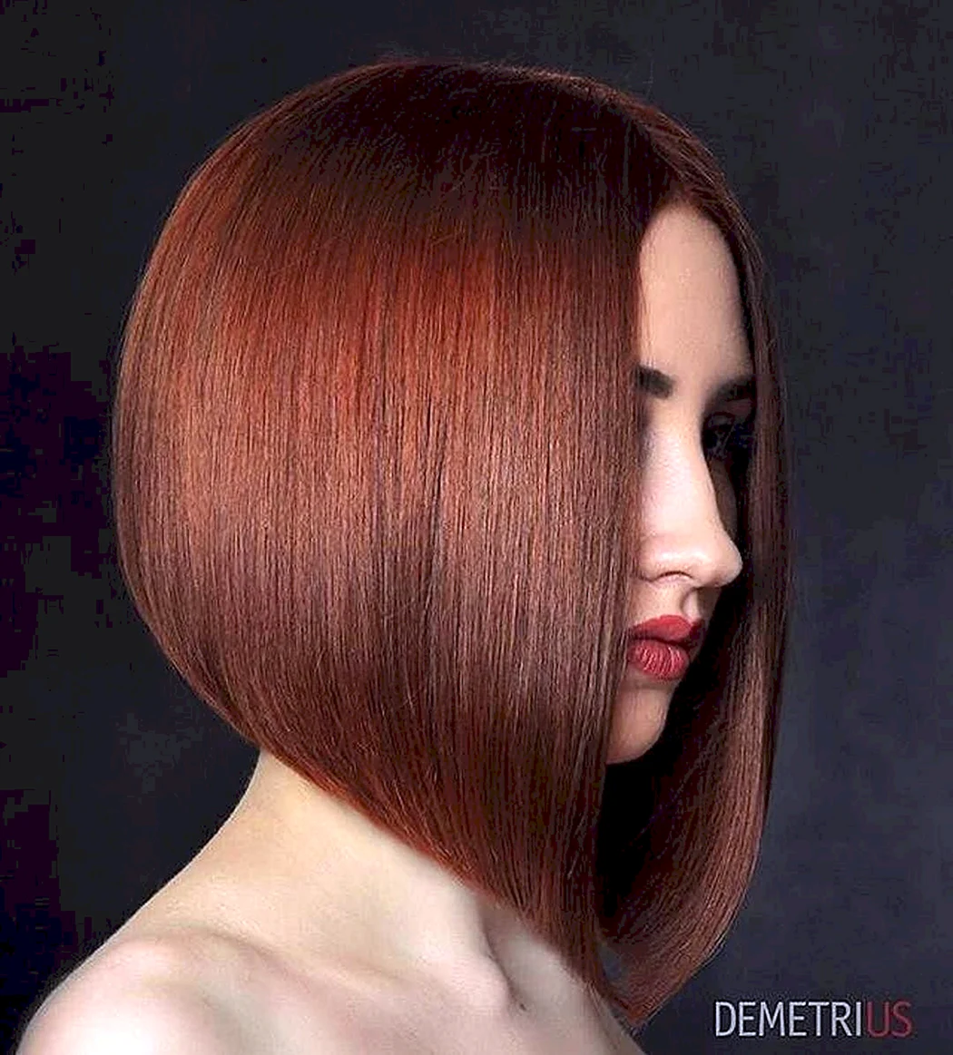 Деметриус стрижки каре