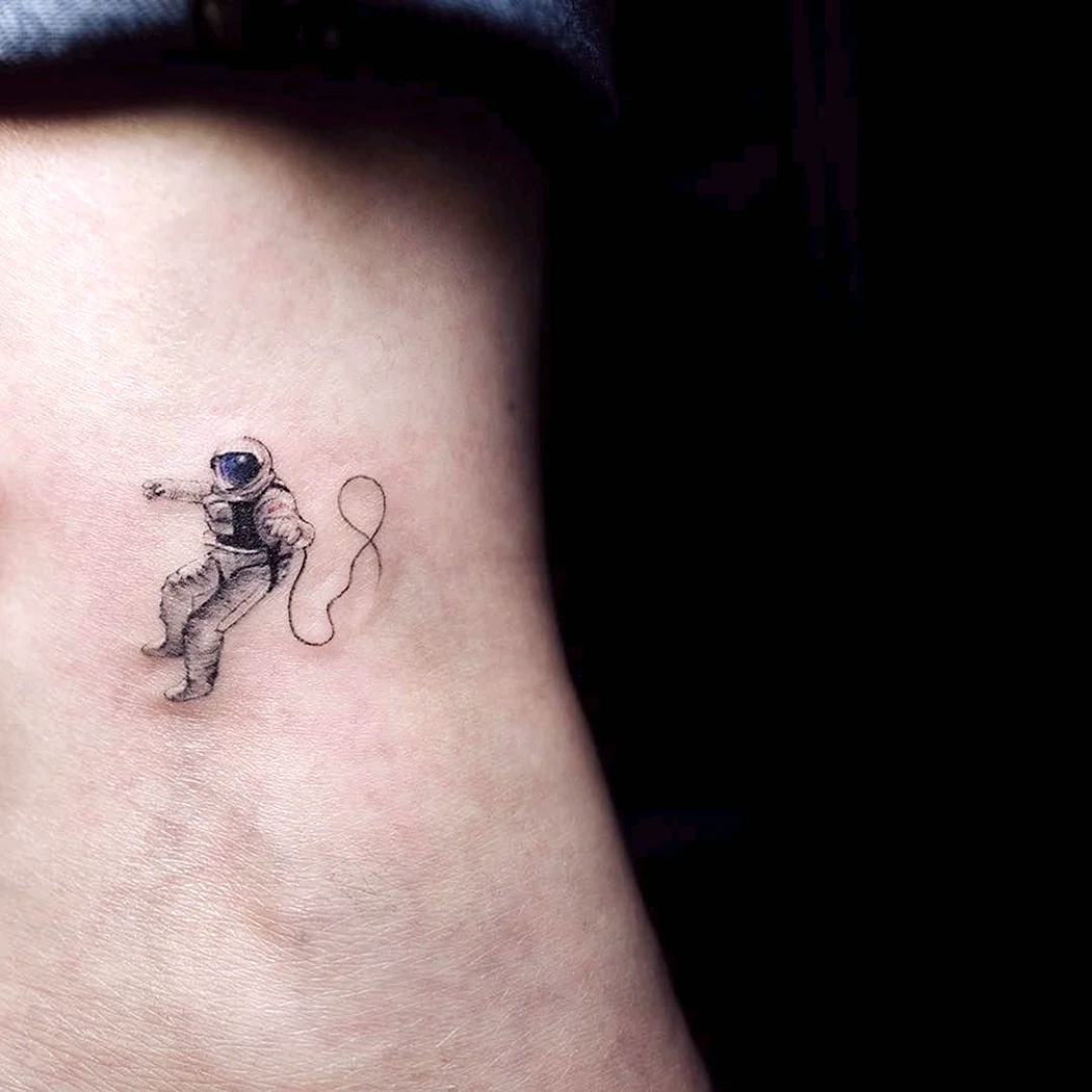 Маленькие прикольные тату для мужчин