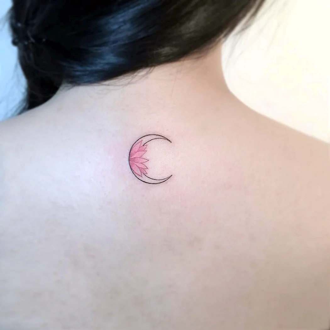 Тату Лотос и Луна