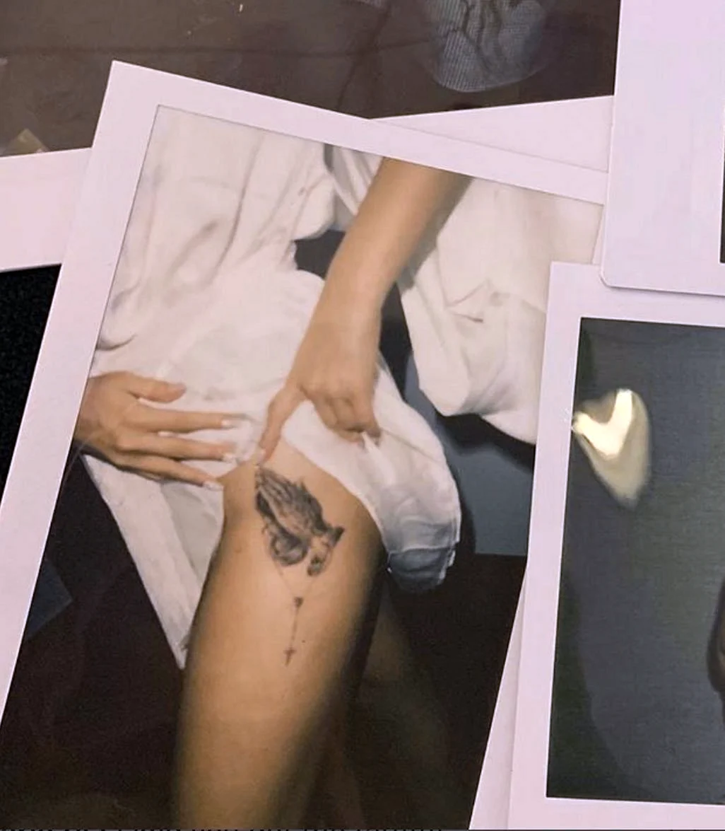 Тату Джастина Бибера Селена