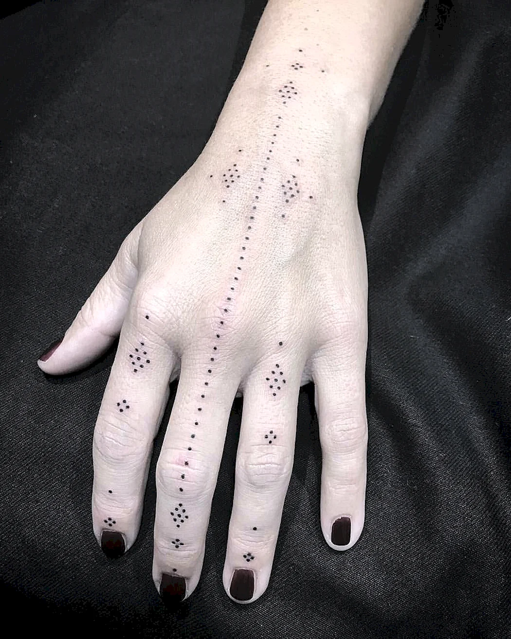 Точечное тату