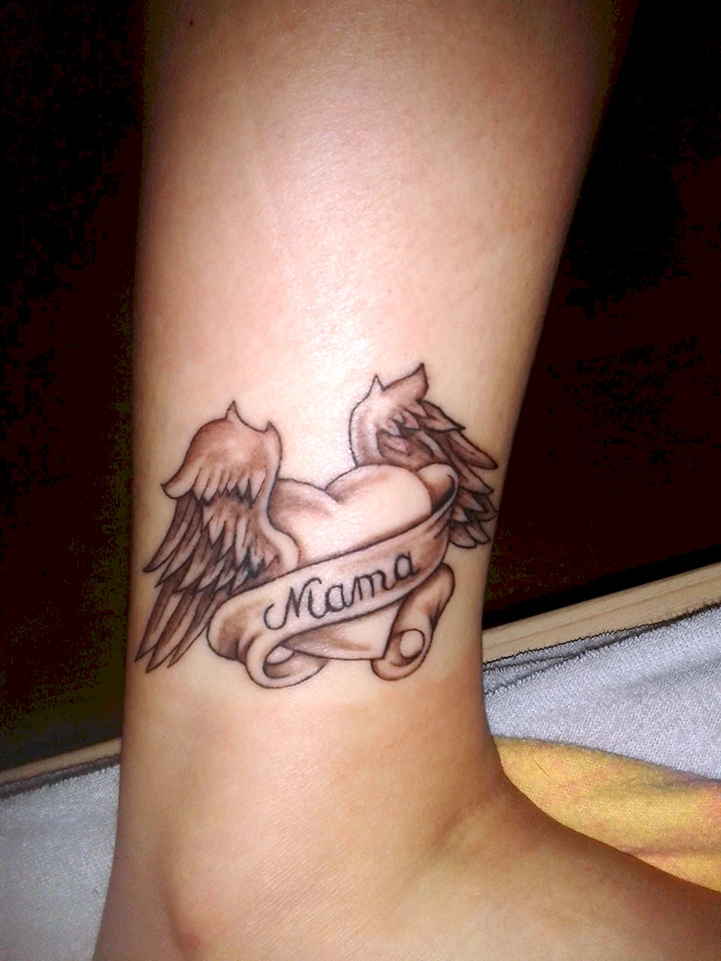 Тату в честь мамы