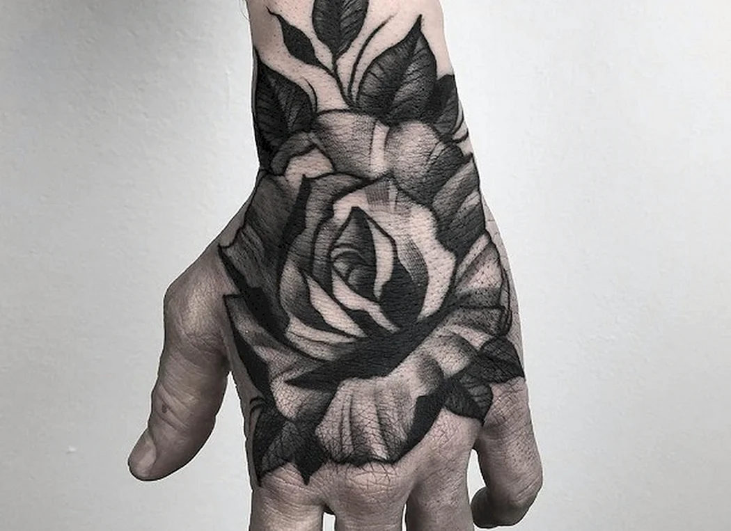 Тату на кисти