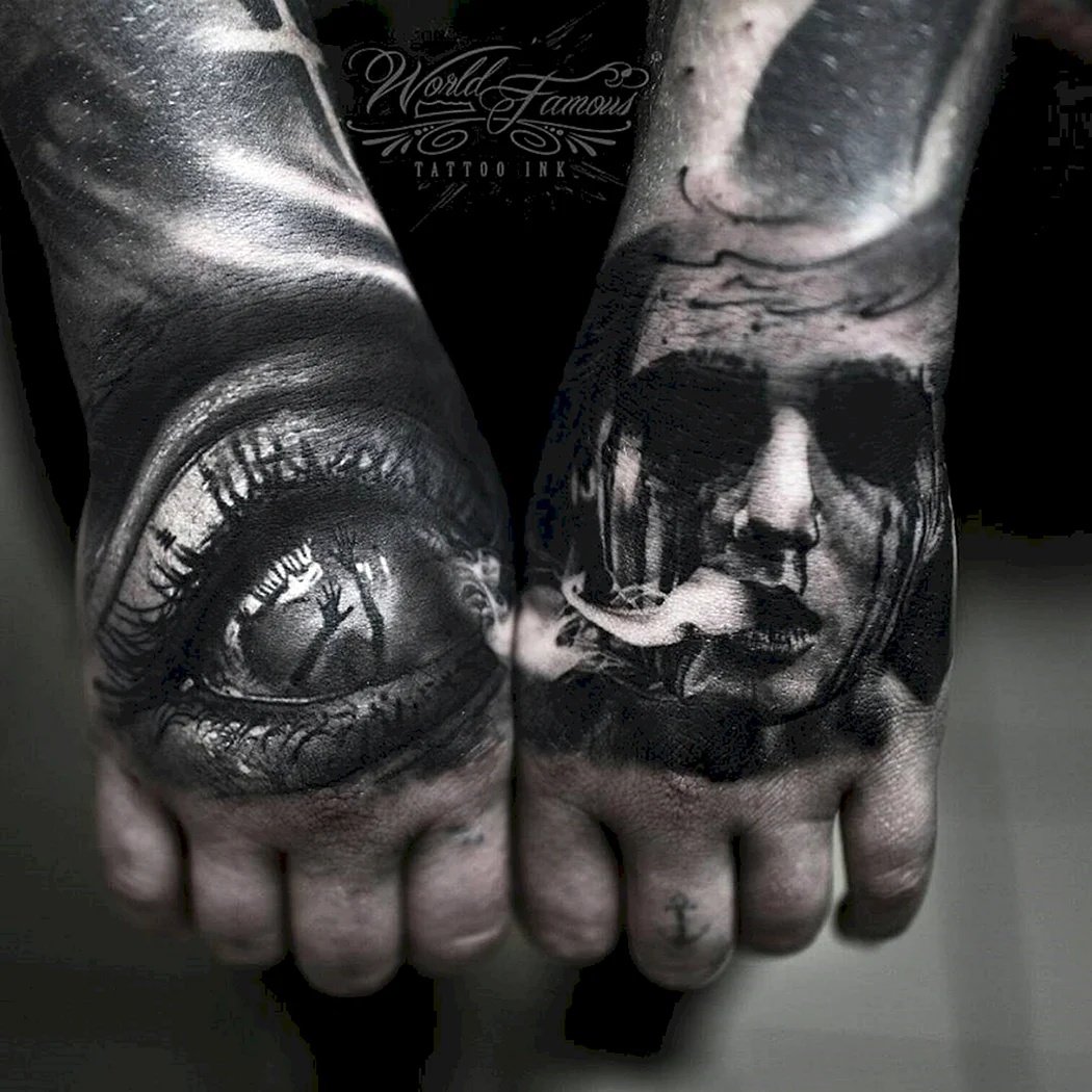 Тату на кисти