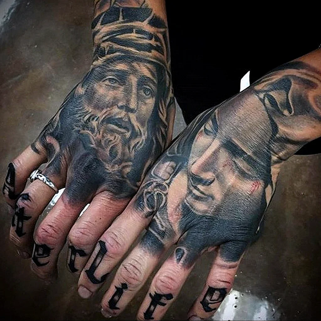 Религиозные тату на кисти